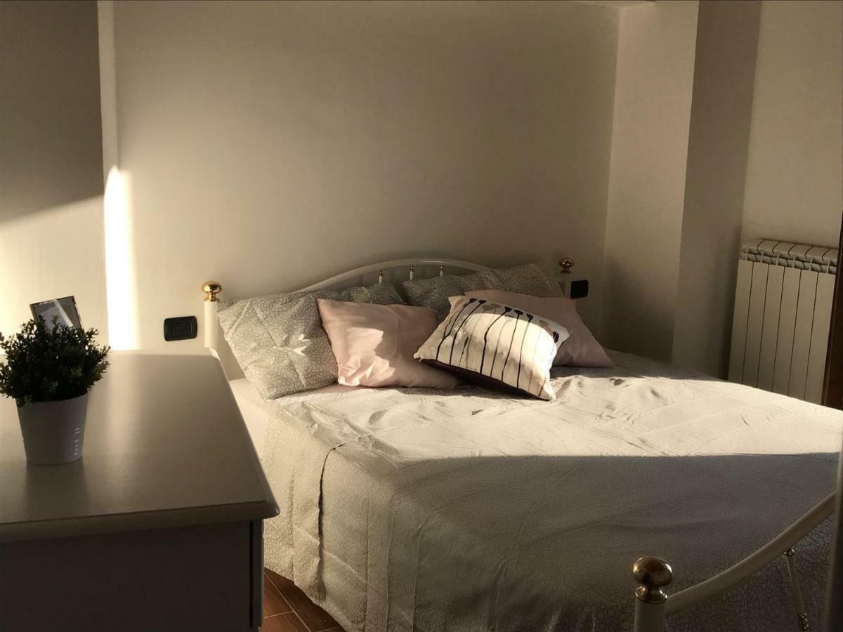 La Pietra Gialla Pietrapertosa Kültér fotó